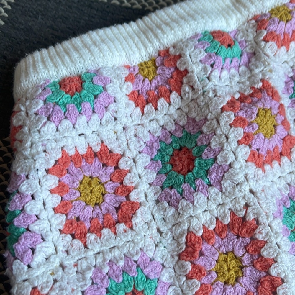 Art Class Crochet Granny Square skirt 10/12 - Picture 3 of 6
